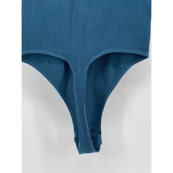 FREE PEOPLE INTIMATELY Women's Blue Ribbed V-Neck Cap Sleeve Bodysuit SZ XS/S - Picture 7 of 11
